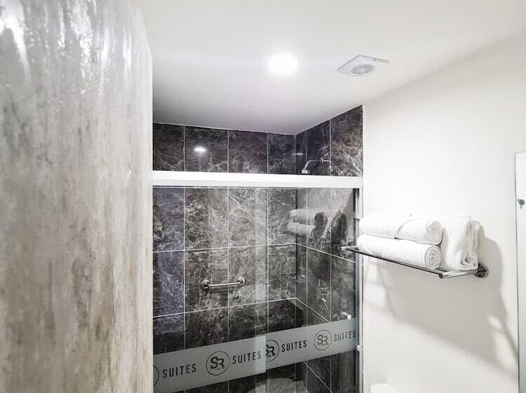 Отель Sr Suites