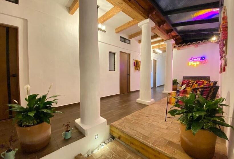 ホテル Suites Del Barrio