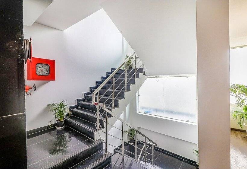 בית מלון כפרי The Leamington Fab