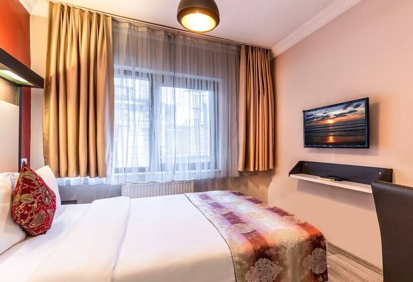 Platine Hotels & Suites