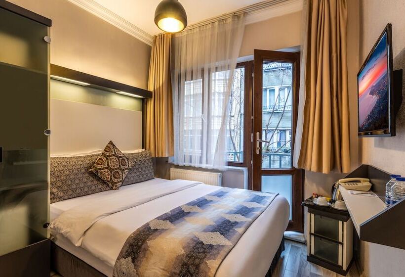 Platine Hotels & Suites