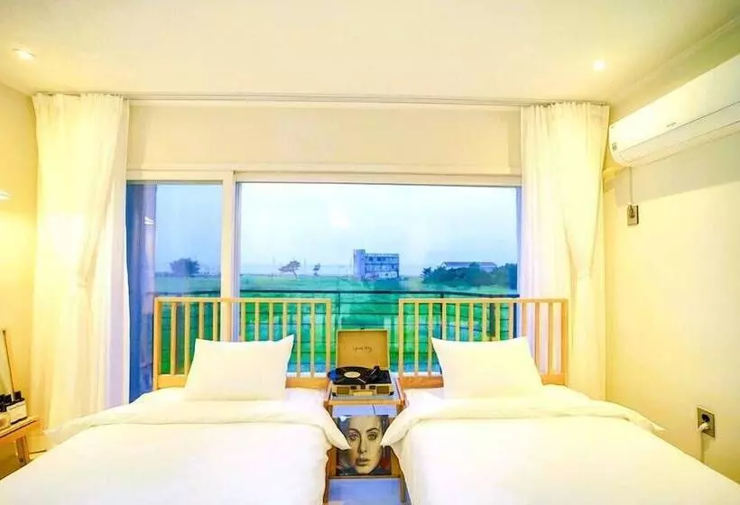 Sarang Tulle Pension