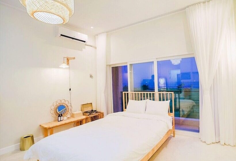 Sarang Tulle Pension