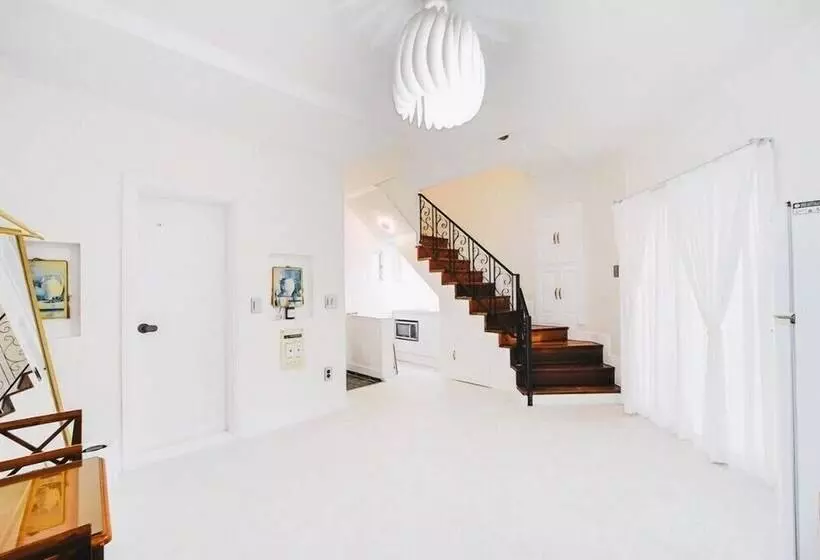 Sarang Tulle Pension