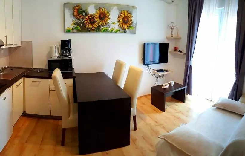 Apartments Amari