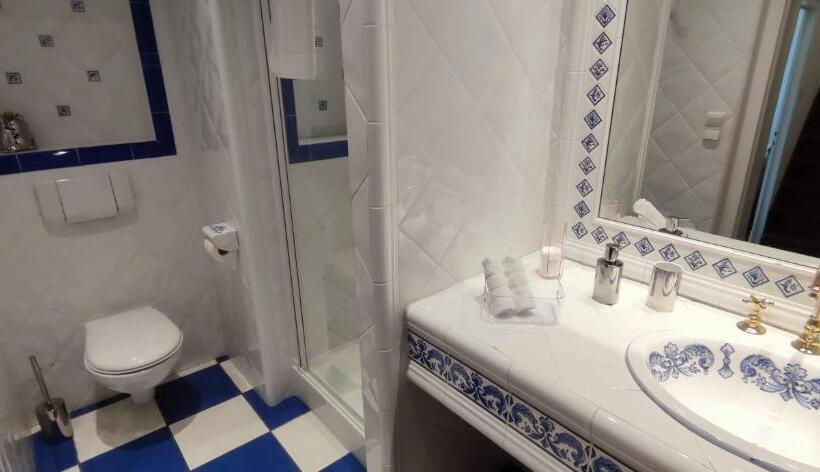 مبيت وإفطار Manoir De L'echauguette