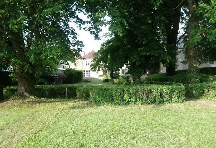 ベッドアンドブレックファースト Manoir De L'echauguette