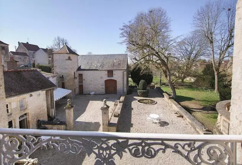 ベッドアンドブレックファースト Manoir De L'echauguette