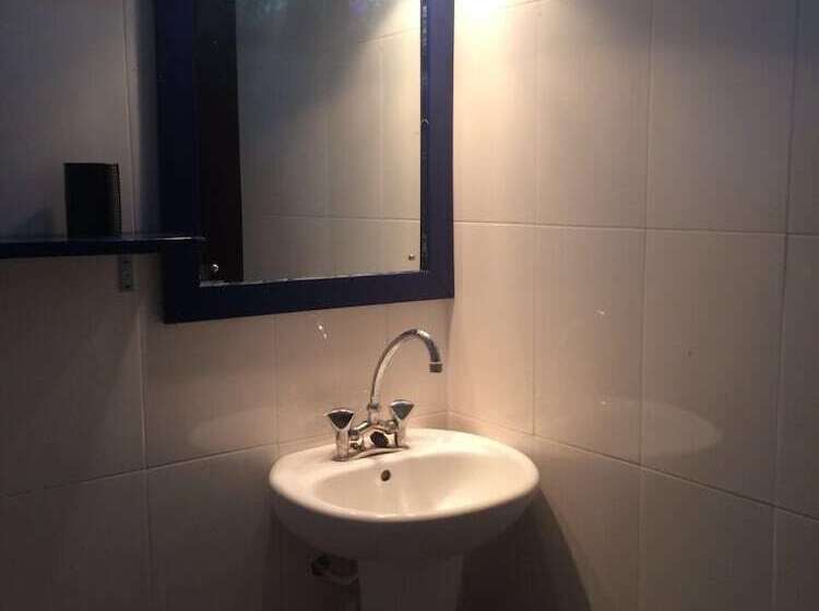 Bed and Breakfast Safariland Cottages