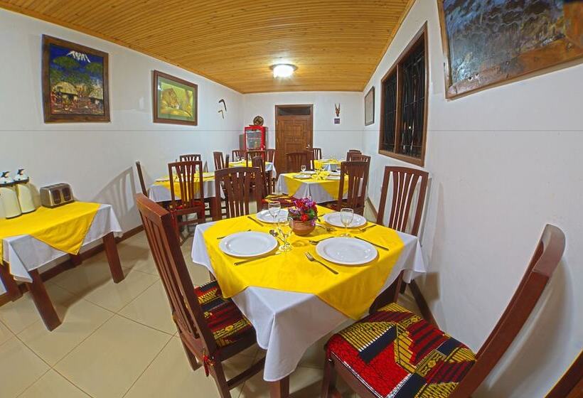 Bed and Breakfast Safariland Cottages