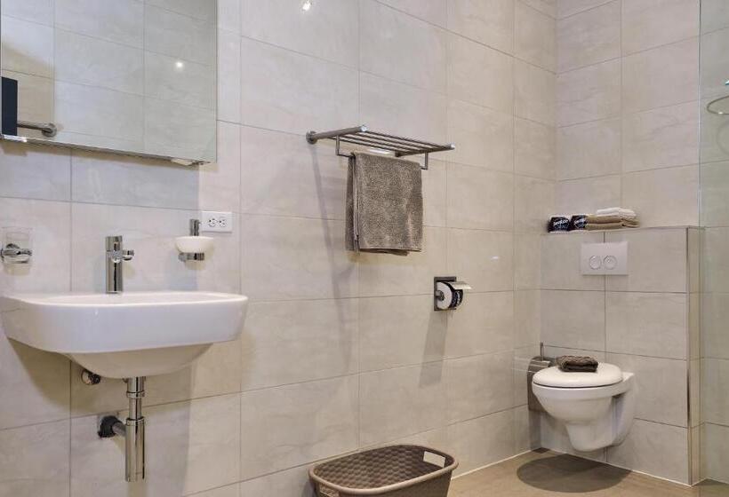 Bubali Luxury Apartments Adults Only Wheelchair Friendly
