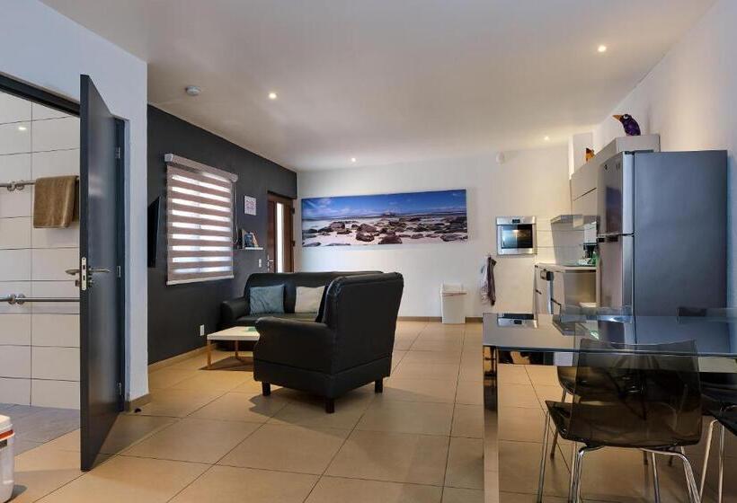 Bubali Luxury Apartments Adults Only Wheelchair Friendly