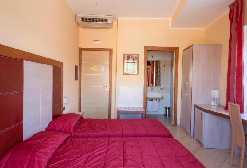 בית מלון כפרי Conte Ruggero