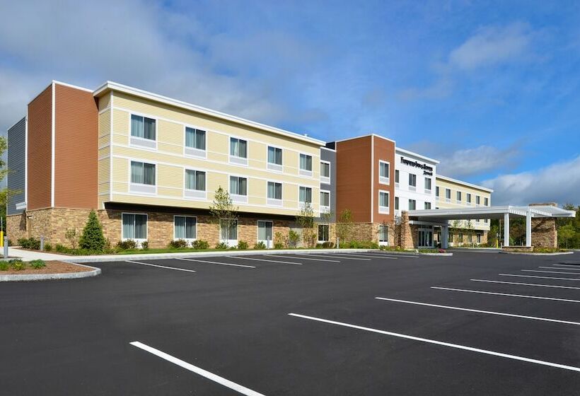 فندق Fairfield Inn & Suites By Marriott Plymouth White Mountains