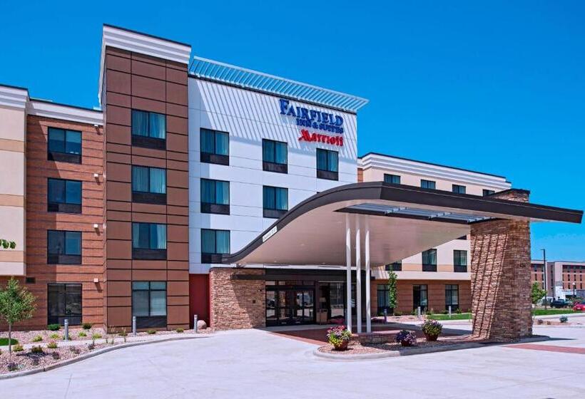 فندق Fairfield Inn & Suites By Marriott La Crosse Downtown