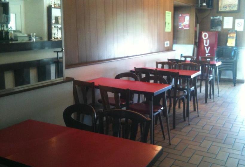 ホテル Hôtel De La Paix