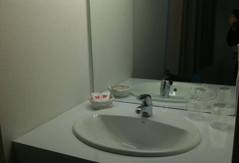 ホテル Hôtel De La Paix