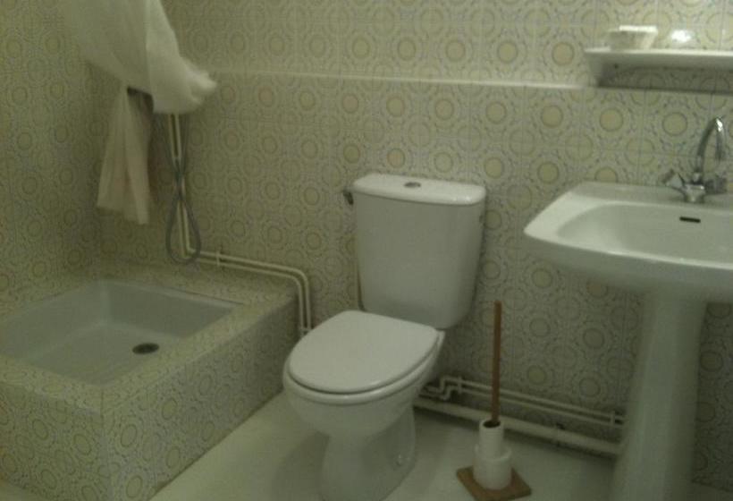 ホテル Hôtel De La Paix