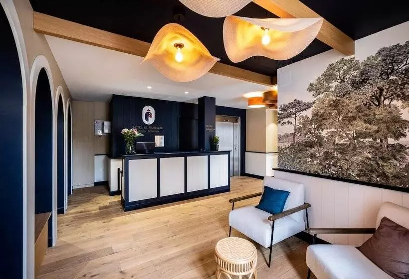 ホテル Hôtel Le Français