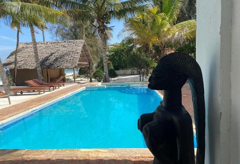 ホテル Moonshine Uroa Boutique