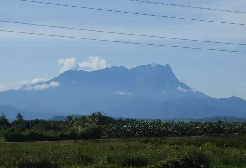 Hotelli North Borneo Biostation Resort