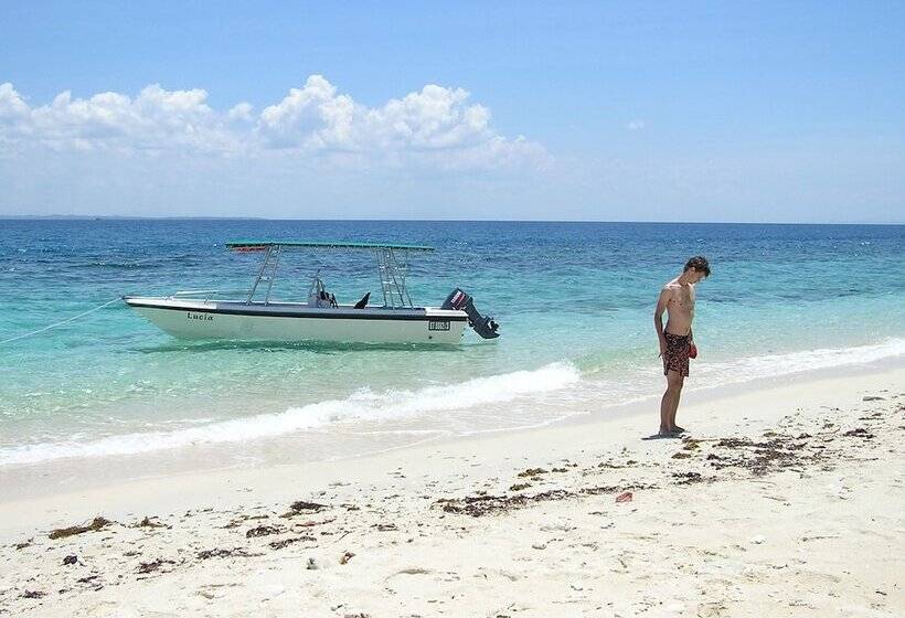 Szálloda North Borneo Biostation Resort