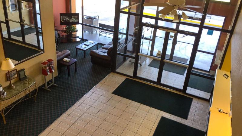 Отель Super Inn & Suites Philadelphia