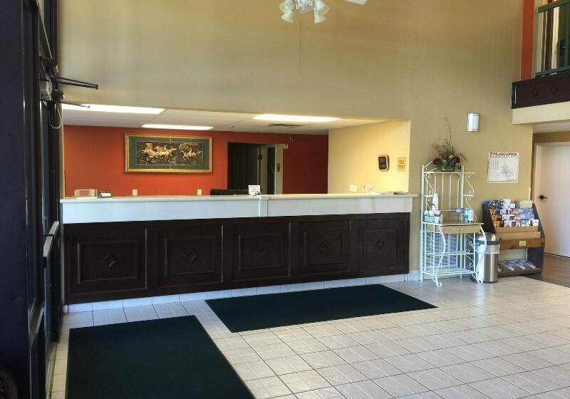 Отель Super Inn & Suites Philadelphia