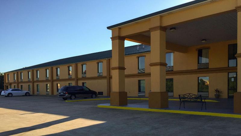 Отель Super Inn & Suites Philadelphia