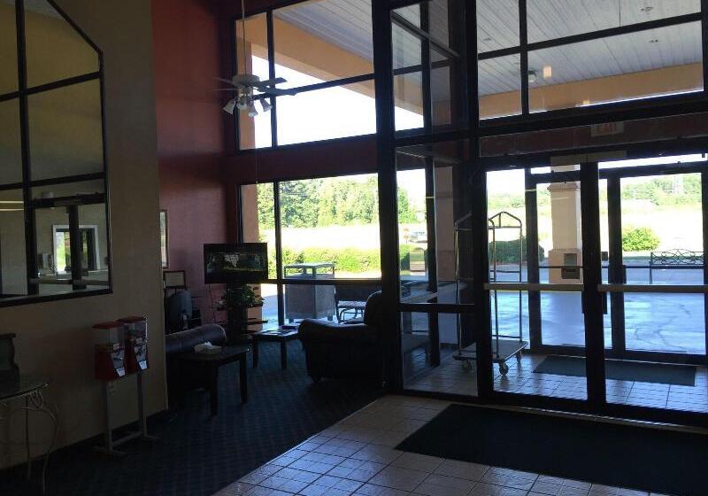 Отель Super Inn & Suites Philadelphia