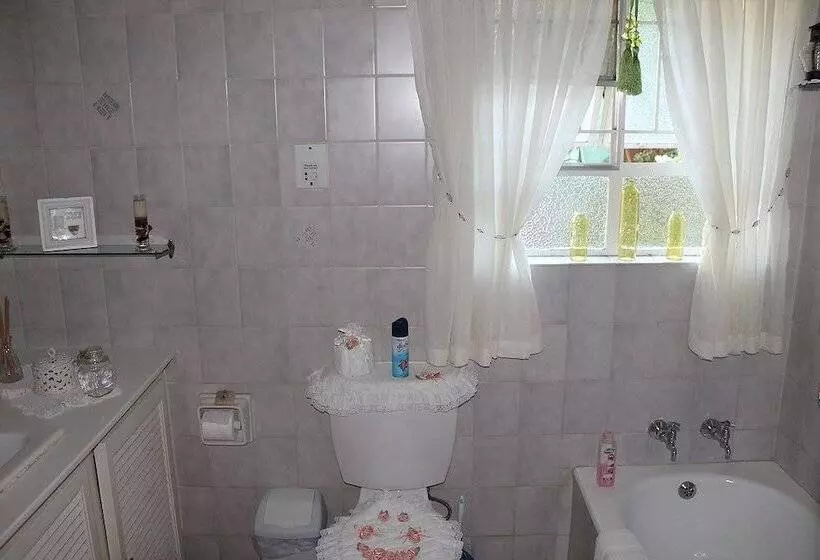پانسیون Harmony Guesthouse