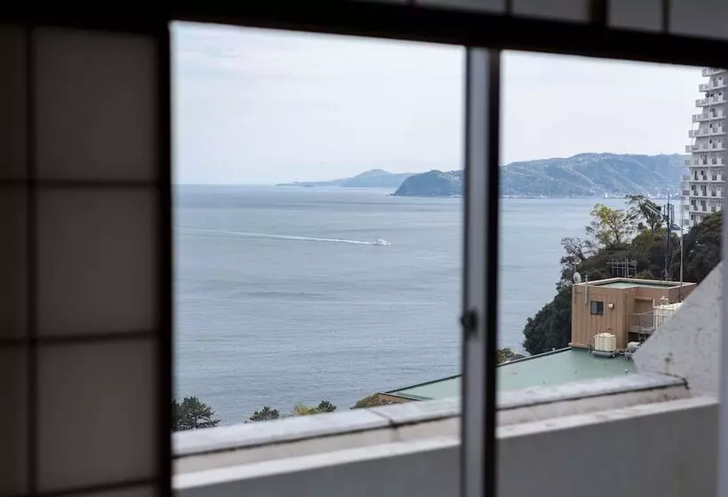 Ryokan Breezbay Seaside Resort Atami
