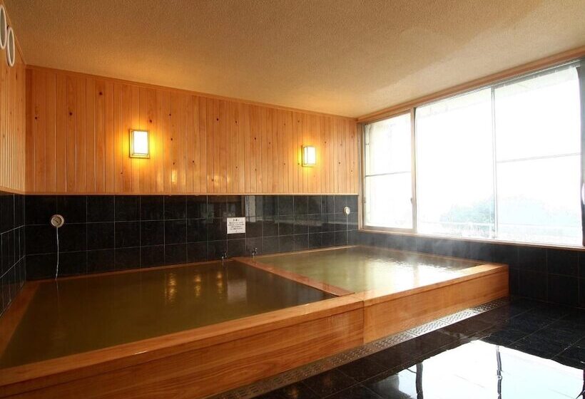 Рёкан Breezbay Seaside Resort Atami