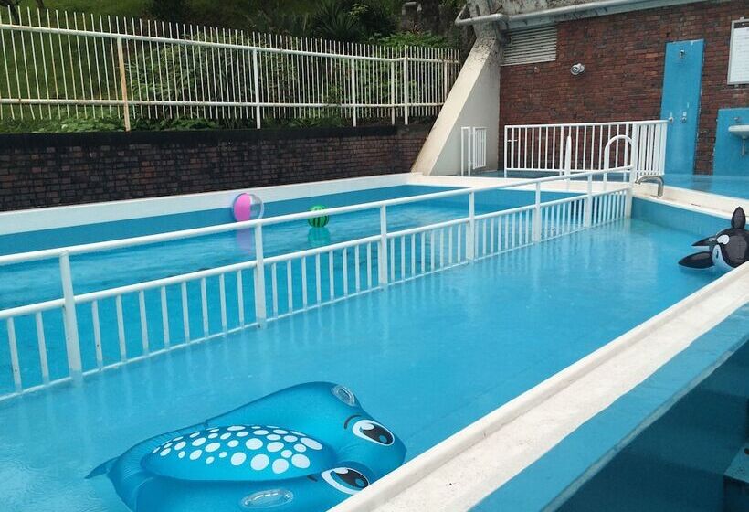 Рёкан Breezbay Seaside Resort Atami