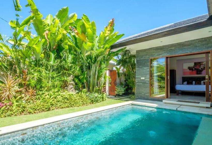 Athena 2 Romantic 1br Pool Villa Sanur