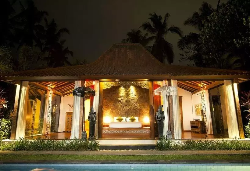 Esterin Villa