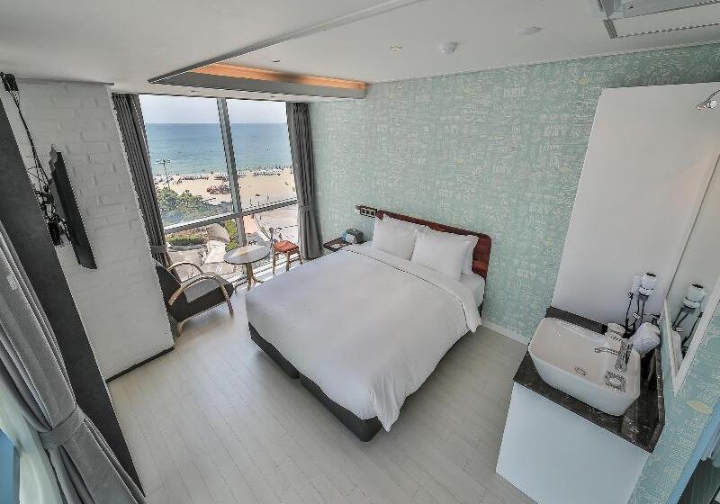 Отель Elysia Boutique