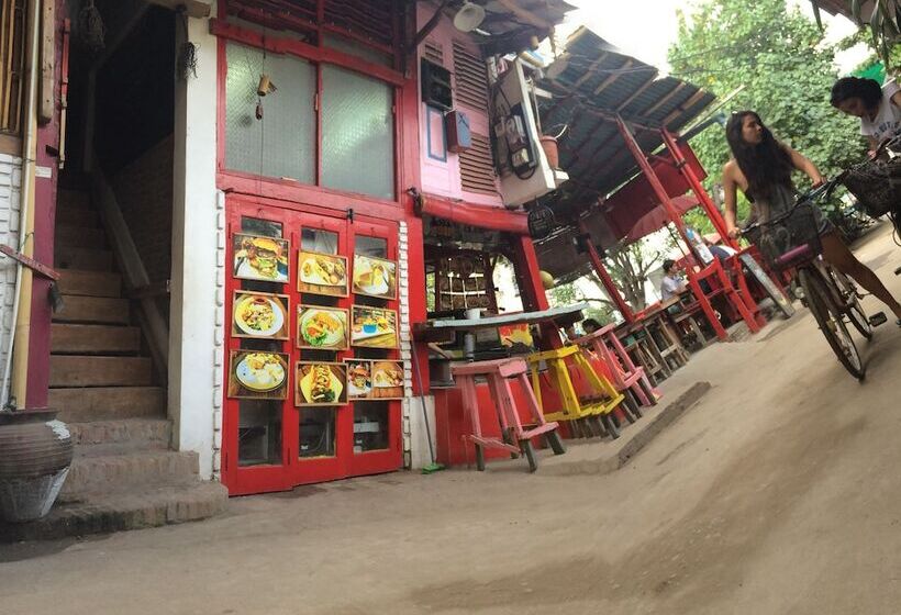 בית מלון כפרי Le Petit Gili