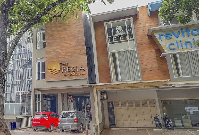 Capital O The Regia Cihampelas Hotel Bandung