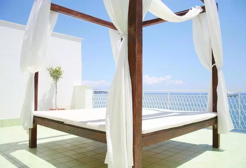 پانسیون Mediterraneo Guesthouse