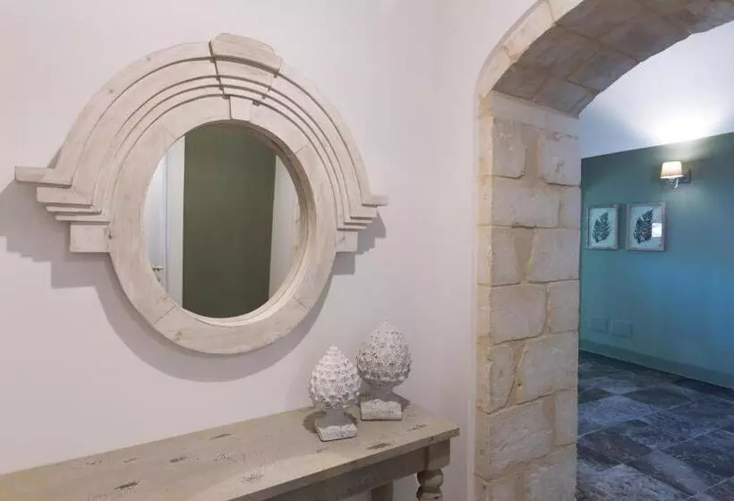 پانسیون Palazzo Conti Camere & Suites