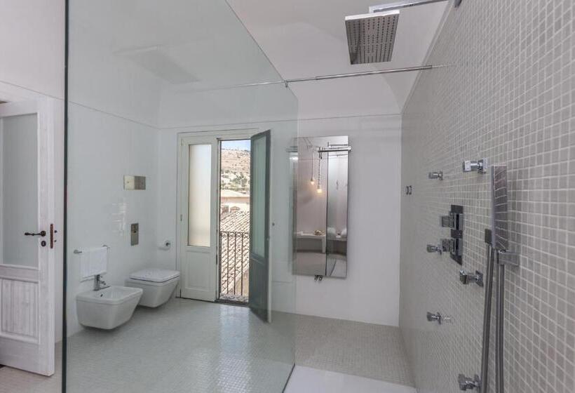 بنسيون Palazzo Conti Camere & Suites