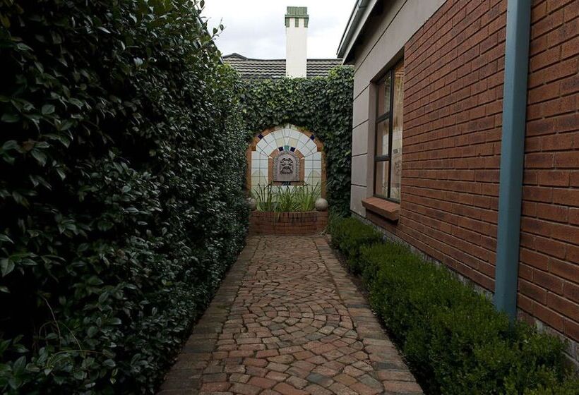 膳宿费 Primavera Guest House