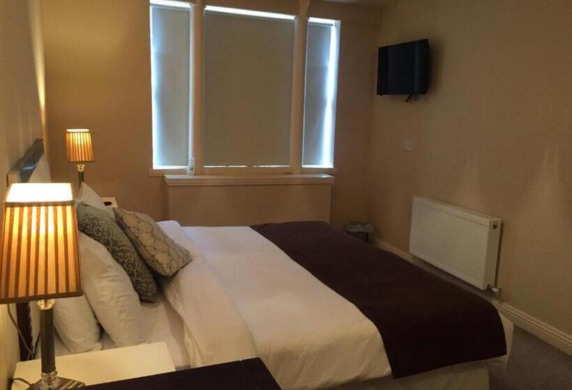 פנסיון The Townhouse