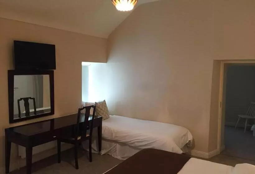 Majatalo The Townhouse