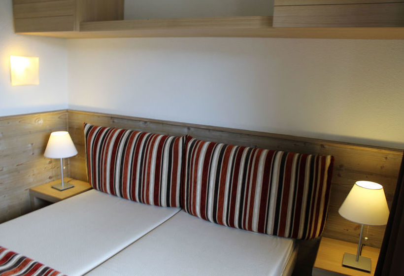 Residence Britania Cles Blanches