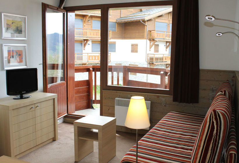 Residence Britania Cles Blanches