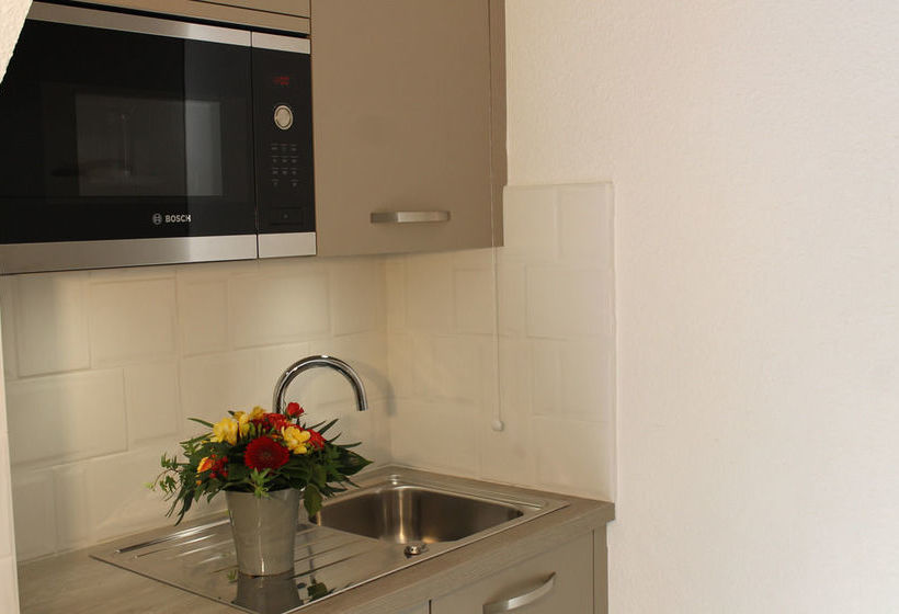 Residence Britania Cles Blanches