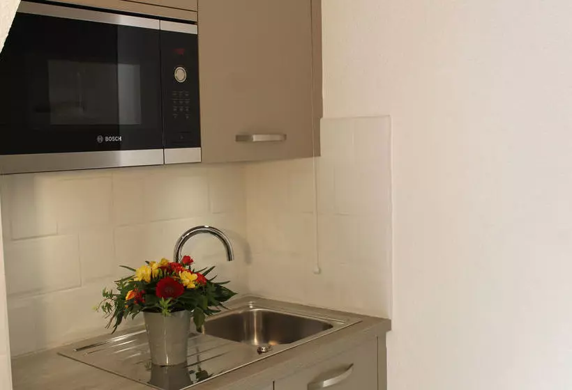 Residence Britania Cles Blanches