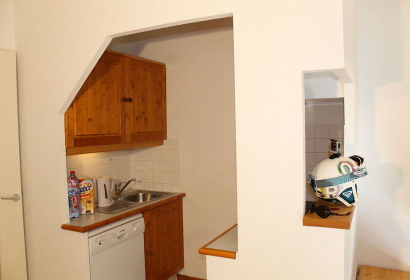 Residence Britania Cles Blanches